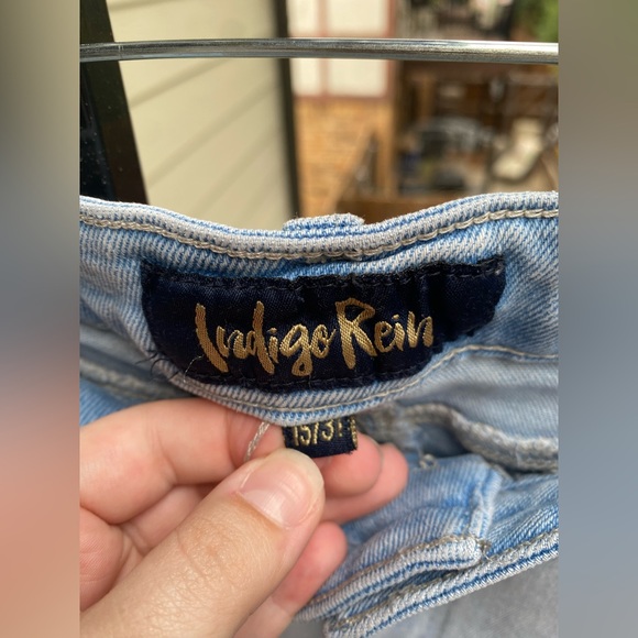 Indigo Rein Denim Jeans in Light Blue - Picture 3 of 5